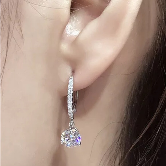 925 Silver Women White Sapphire Jewelry Earrings - Picture 2 of 5